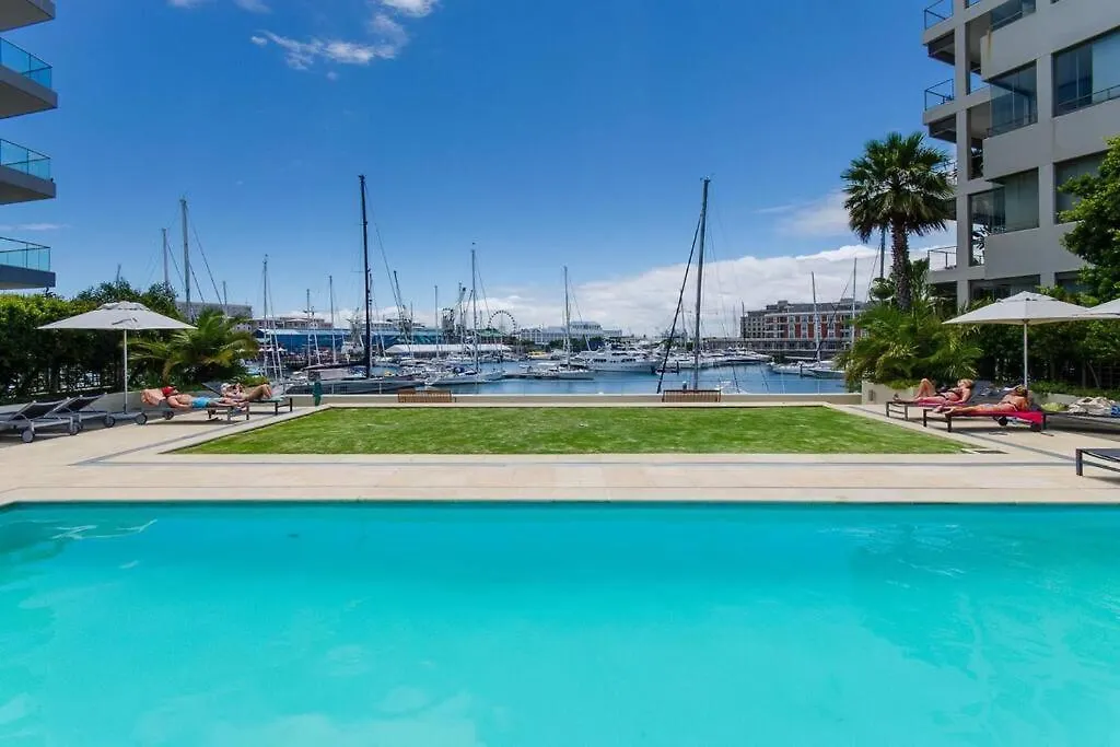 Luxury Waterfront Marina Apartment Cape Town